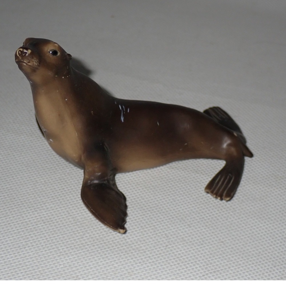 Schleich SEA LION Adult Seal Marine Animal Figure 14365 Retired 2006
